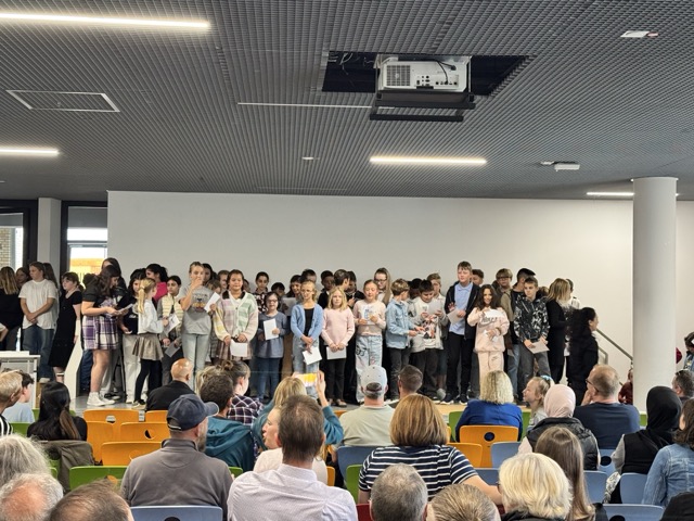 Mittel Einschulungsfeier neue 5er 1